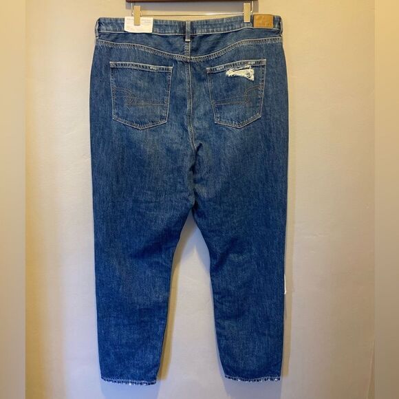 American Eagle BWT Comfort Stretch Waistband Mom Jean Distressed 35W 20 Long - Picture 2 of 9